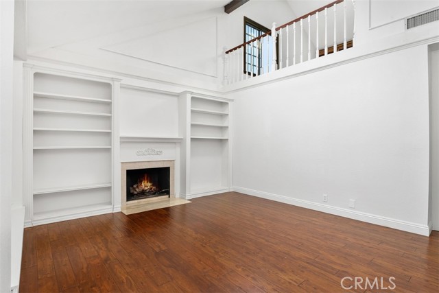 MLS #OC25248163 image #3