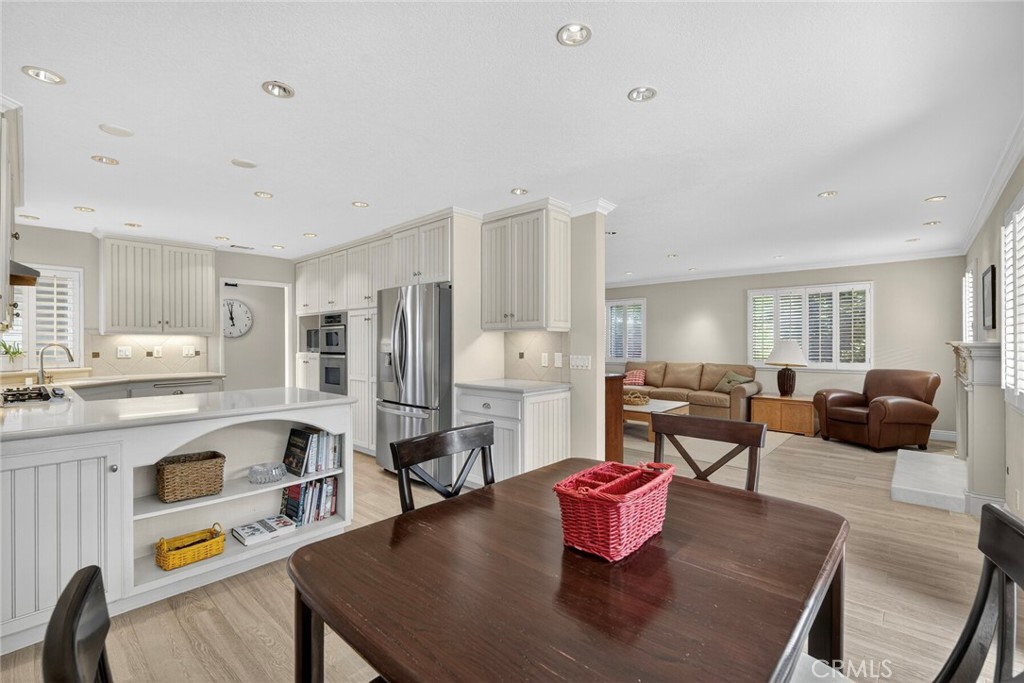 MLS #OC25248178 image #17