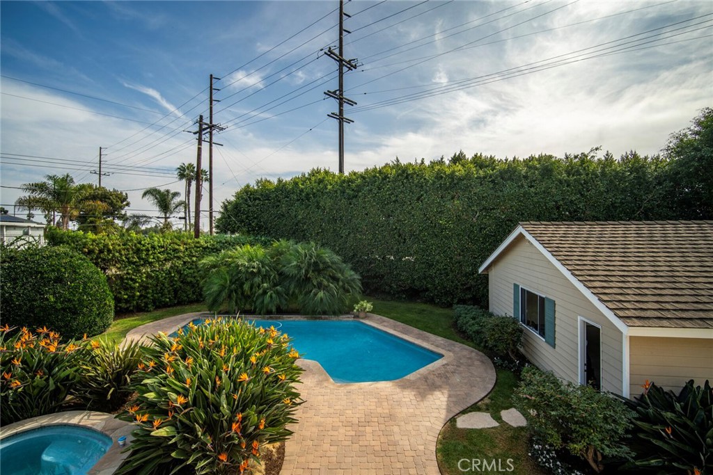 MLS #OC25248178 image #40