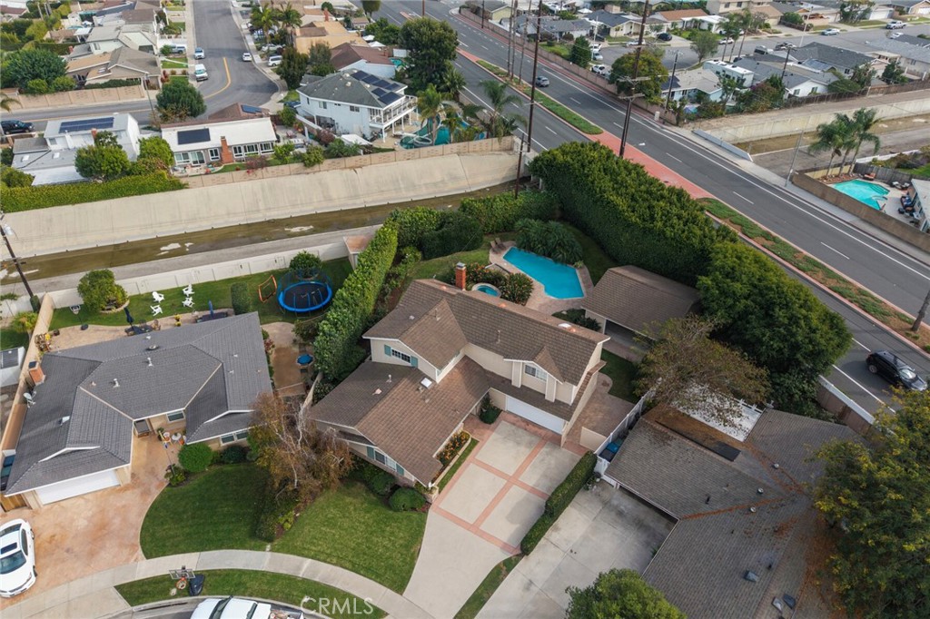 MLS #OC25248178 image #46