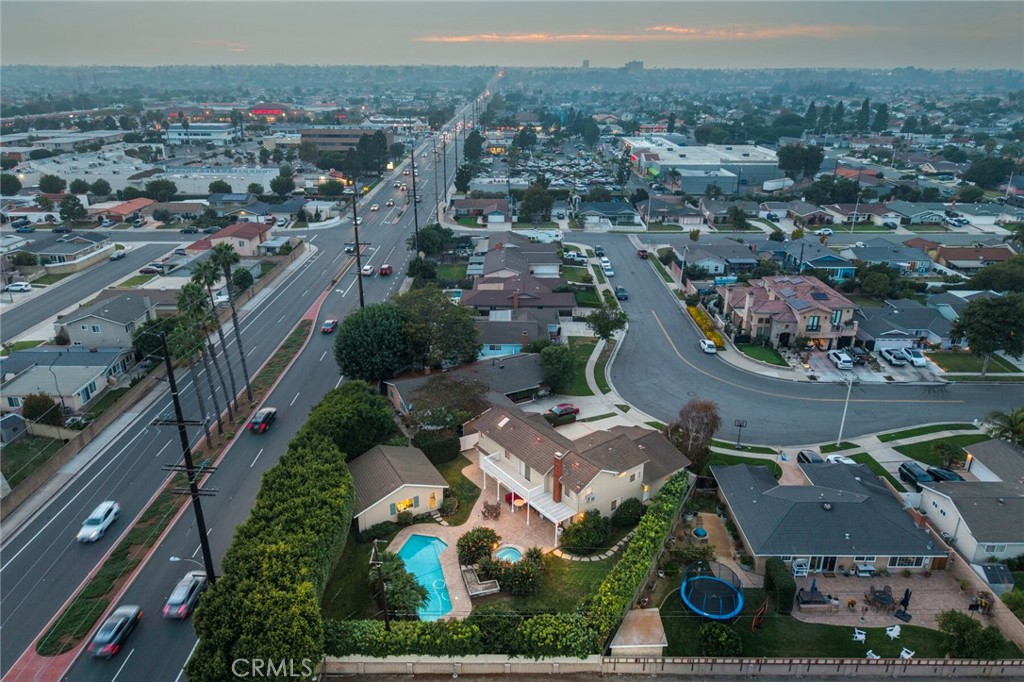 MLS #OC25248178 image #47