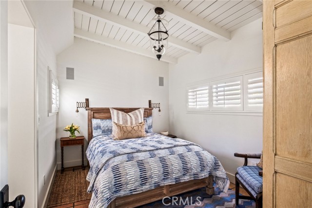 MLS #OC25248190 image #15