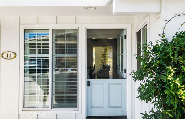 MLS #OC25248190 image #5