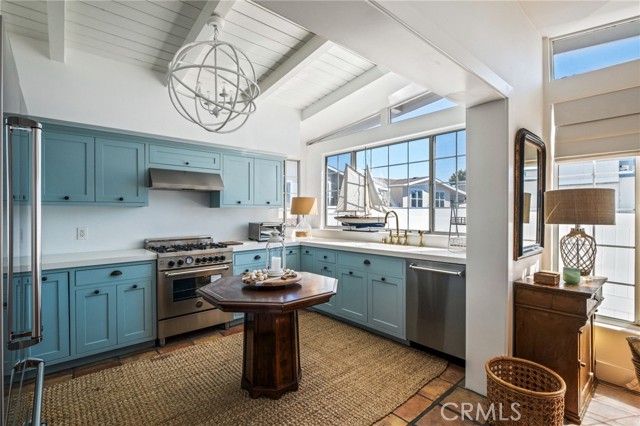 MLS #OC25248190 image #6