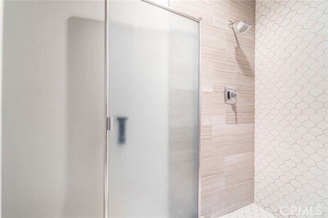 MLS #OC25248203 image #20