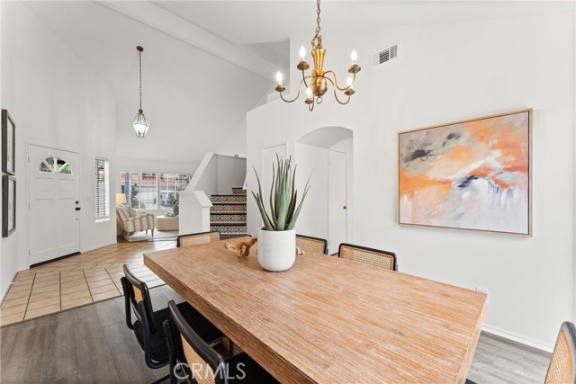 MLS #OC25248267 image #6