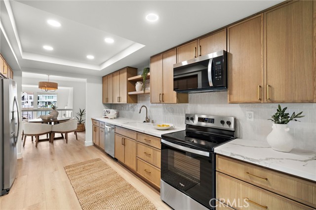 MLS #OC25248312 image #3