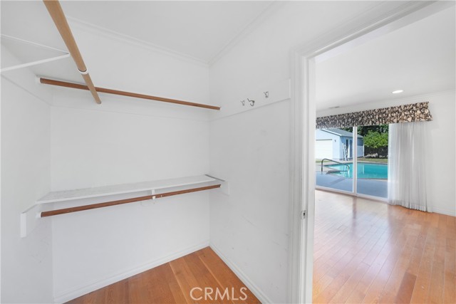 MLS #OC25248330 image #11