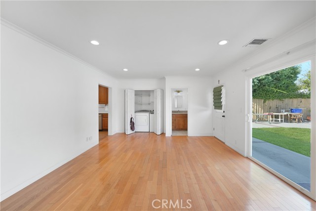 MLS #OC25248330 image #14