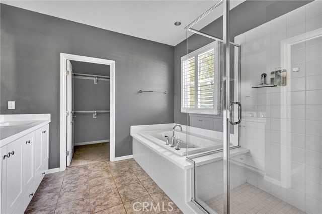 MLS #OC25248388 image #22