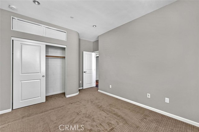 MLS #OC25248388 image #28