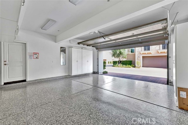 MLS #OC25248388 image #32