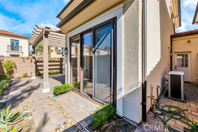 MLS #OC25248388 image #37