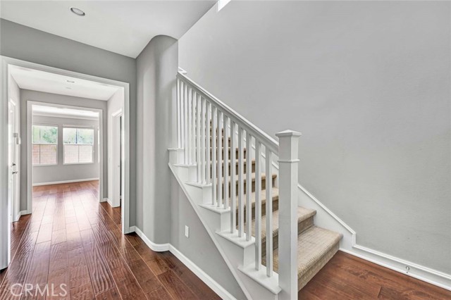 MLS #OC25248388 image #4