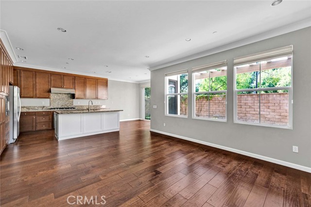 MLS #OC25248388 image #5