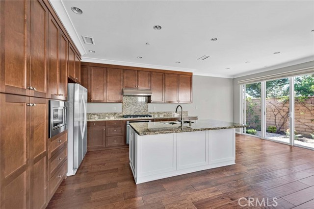 MLS #OC25248388 image #9