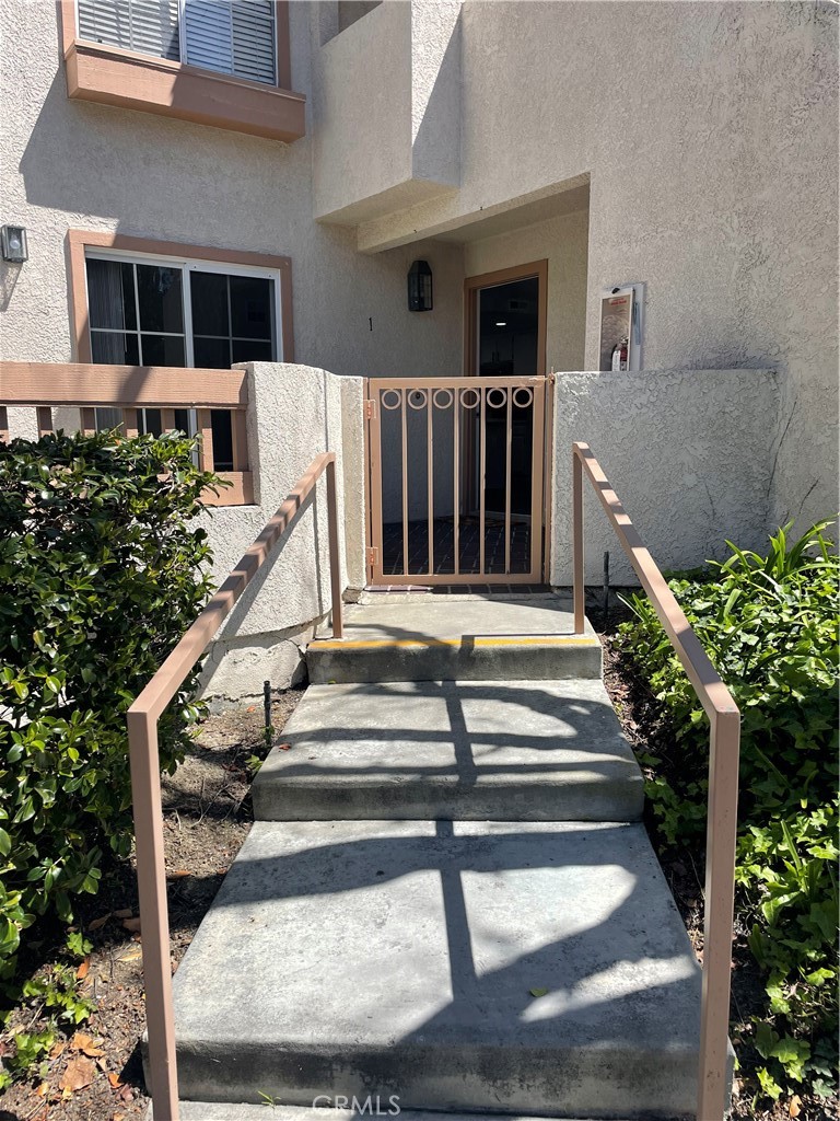 MLS #OC25248463 image #22