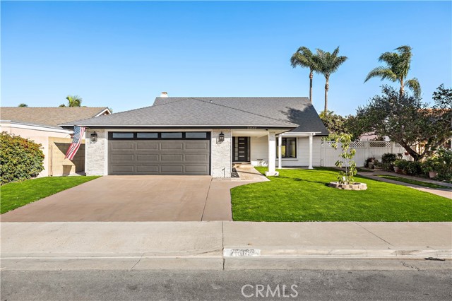 MLS #OC25248470 image #1