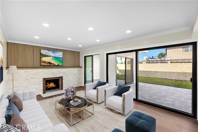 MLS #OC25248470 image #12