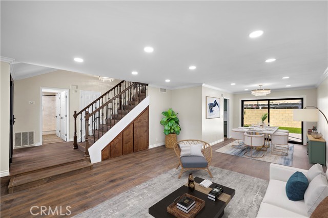 MLS #OC25248470 image #5