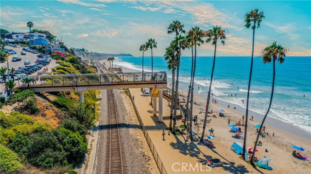 MLS #OC25248485 img 24