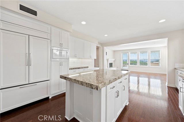 MLS #OC25248485 img 5