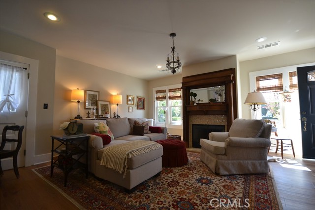 MLS #OC25248502 image #15