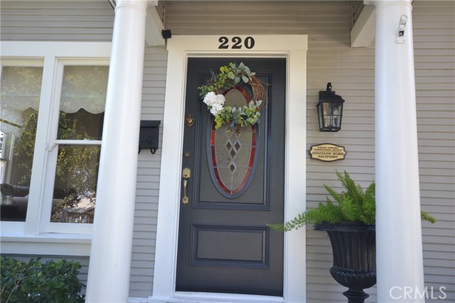 MLS #OC25248502 image #2