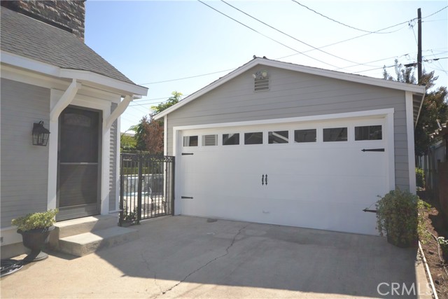 MLS #OC25248502 image #34