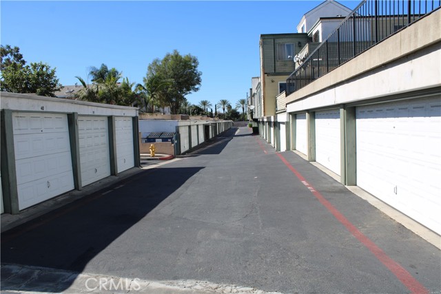 MLS #OC25248520 image #10