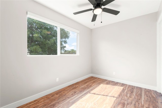 MLS #OC25248521 image #13