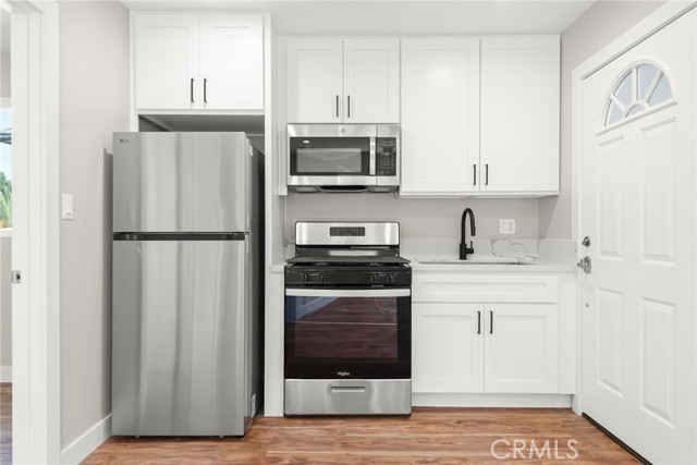 MLS #OC25248521 image #6