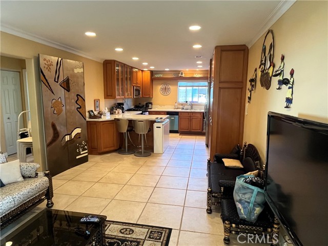 MLS #OC25248527 image #5