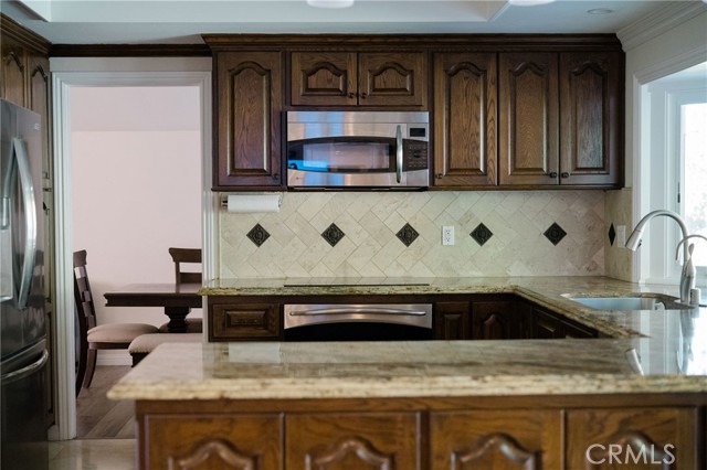 MLS #OC25248538 image #8