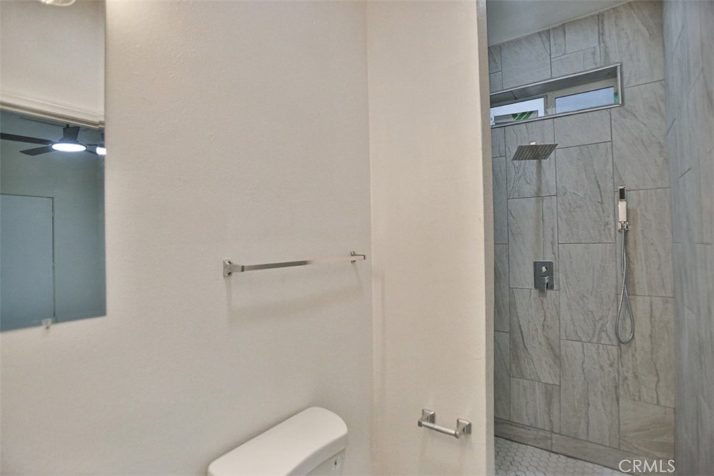 MLS #OC25248547 image #25