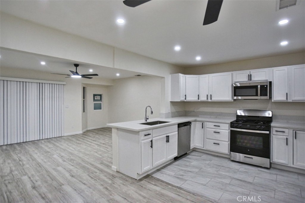 MLS #OC25248547 image #4