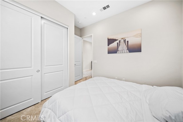 MLS #OC25248619 image #20