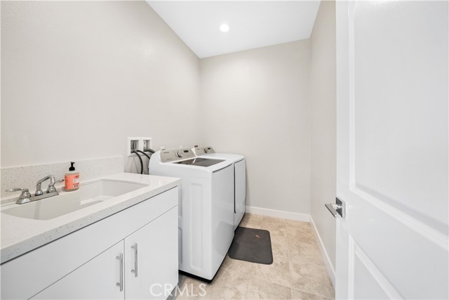 MLS #OC25248619 image #29