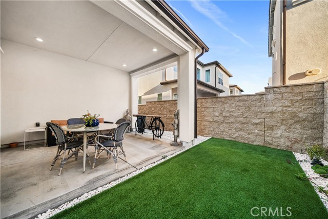 MLS #OC25248619 image #34