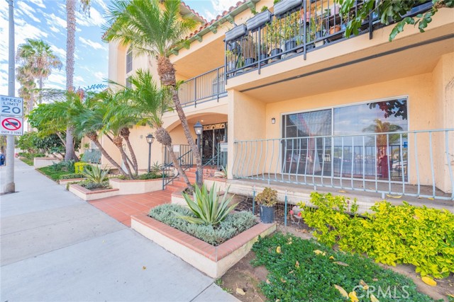 MLS #OC25248640 image #14