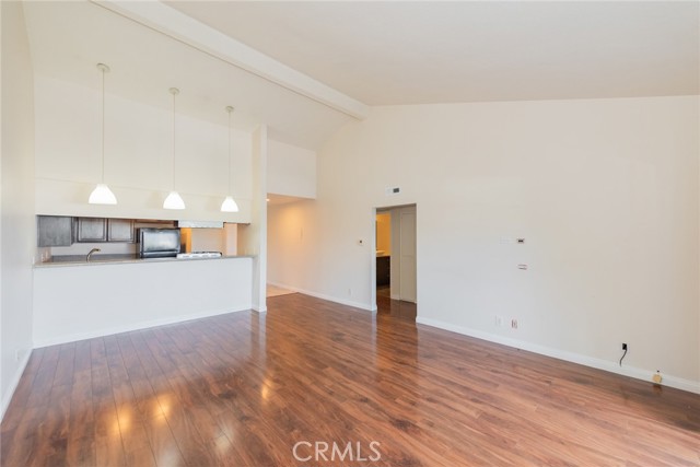 MLS #OC25248640 image #2