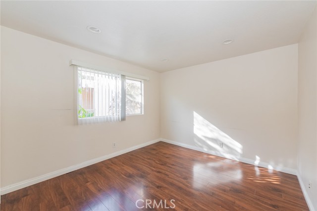 MLS #OC25248640 image #6