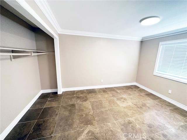 MLS #OC25248643 image #10