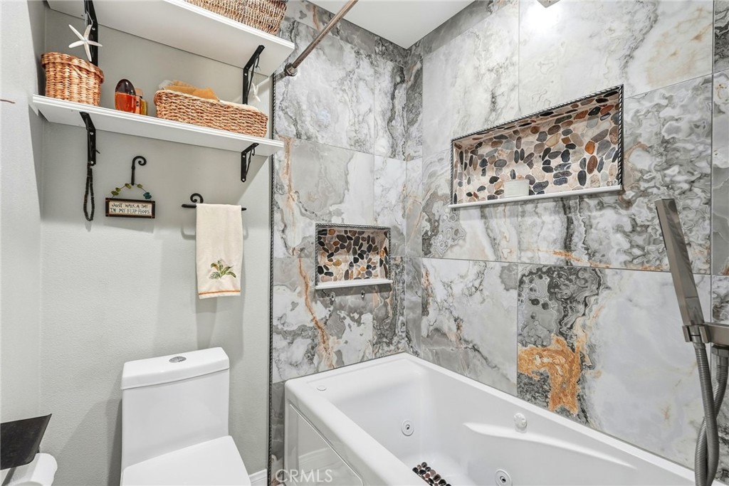 MLS #OC25248663 image #18