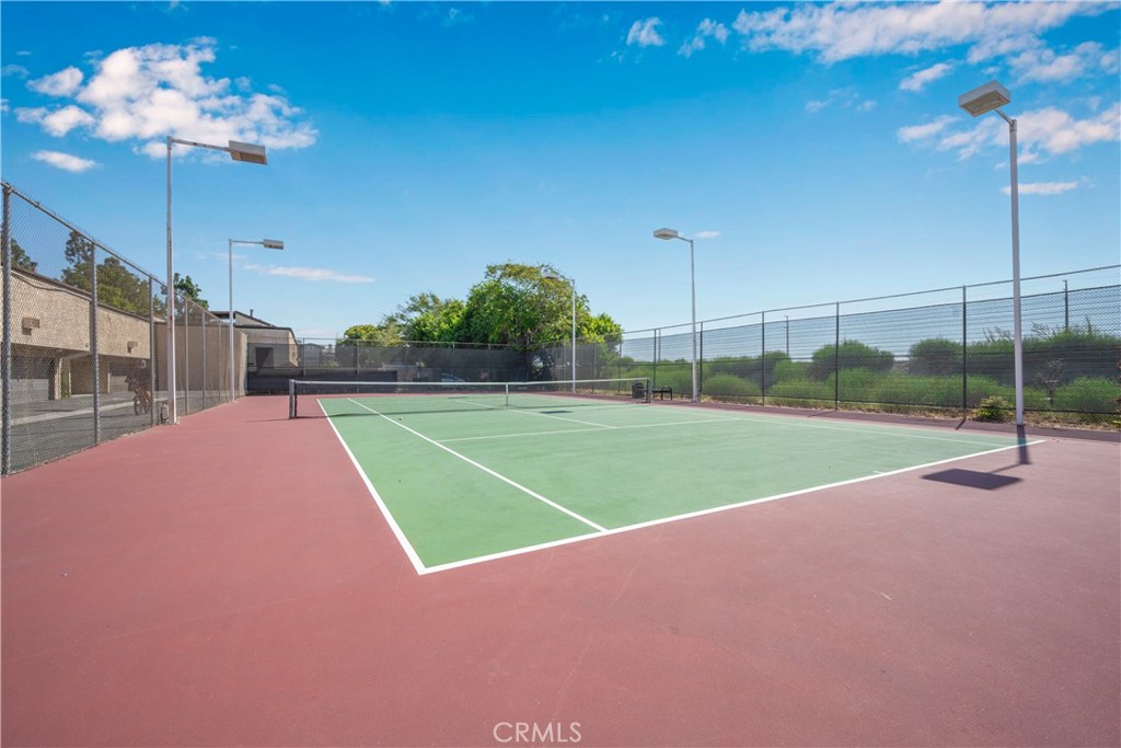 MLS #OC25248663 image #27