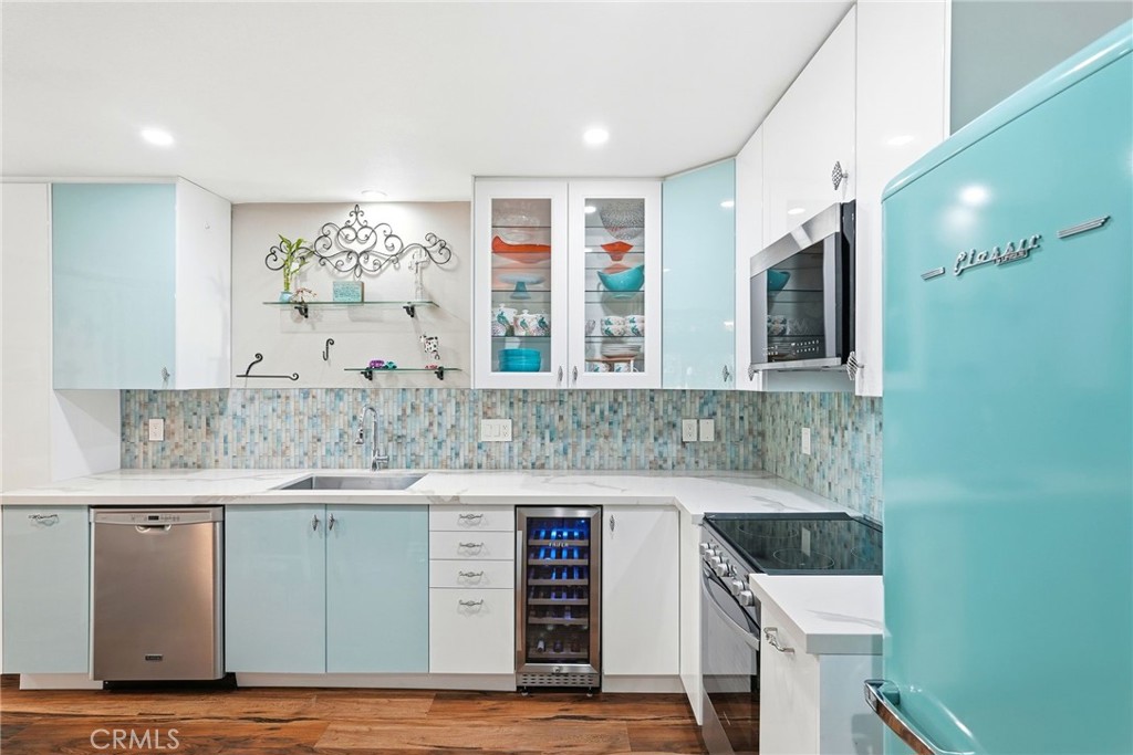 MLS #OC25248663 image #8