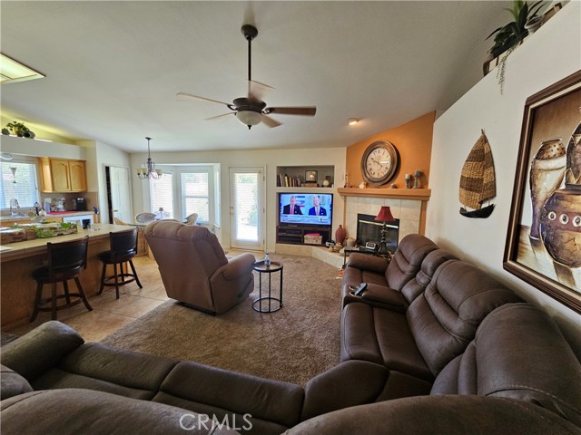 MLS #OC25248716 image #9