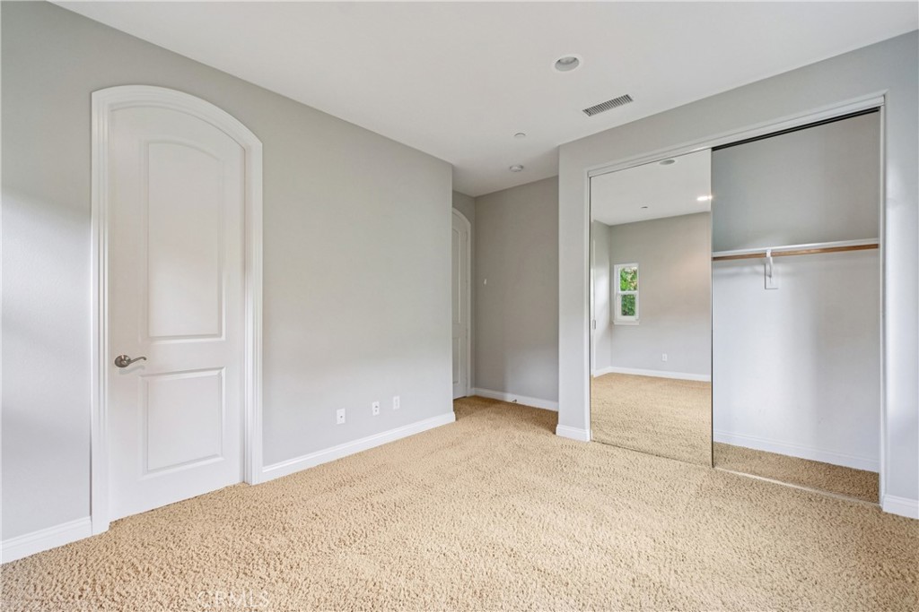 MLS #OC25248742 image #37