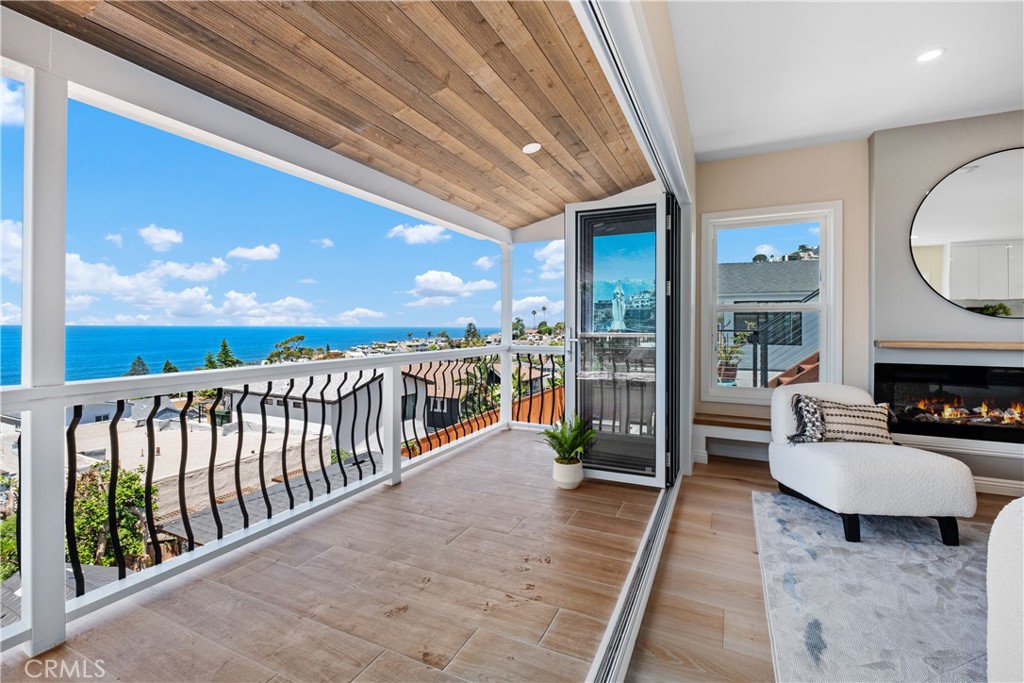 MLS #OC25248752 image #16