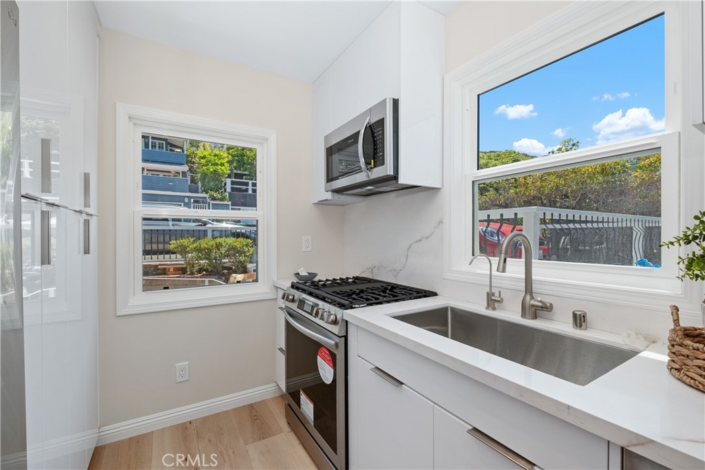 MLS #OC25248752 image #23